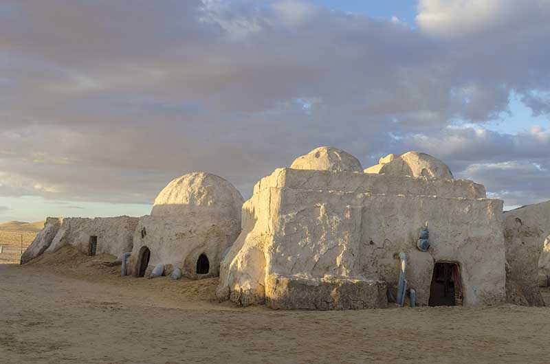 101 - Tunez - desierto de Tozeur - Ong Djmel - escenarios de la pelicula Stars War - IV episodio
